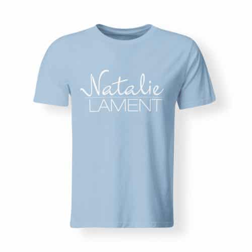 T-Shirt Natalie Lament Logo hellblau